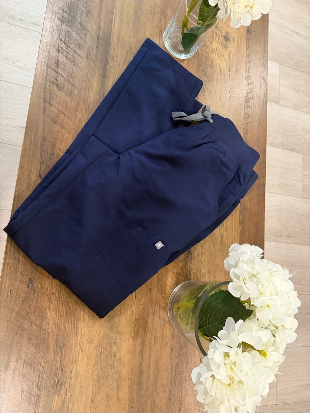 Figs Men's Navy Drawstring Jogger Pants